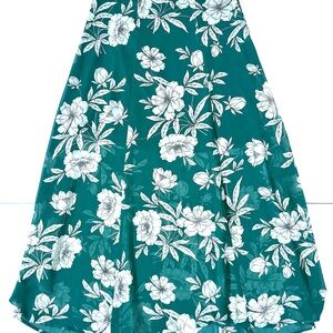 Women’s LOFT green long floral skirt size 6